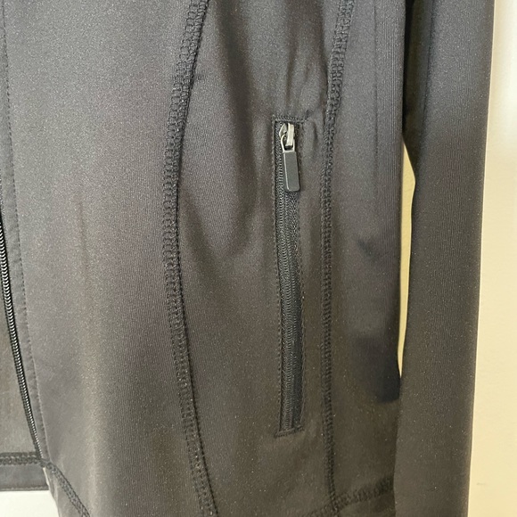 Black Jacket Size medium - Picture 7 of 7